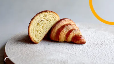 Croissant congelado sin fermentar
